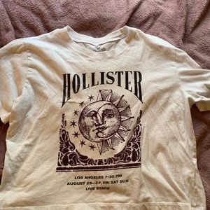 Hollister tshirt